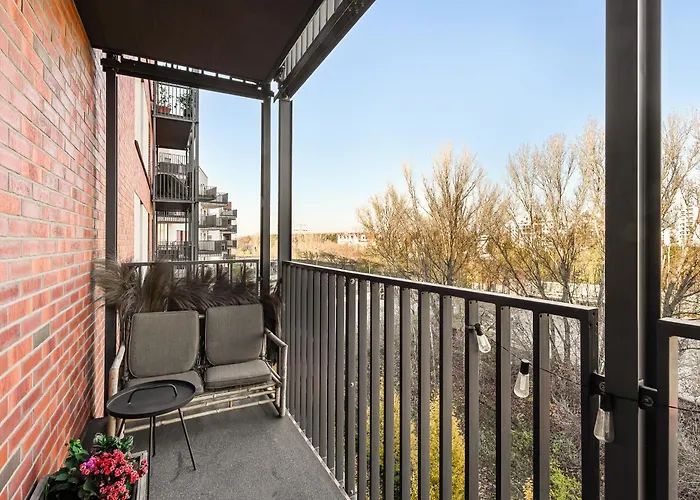 Shortstaypoland Szwedzka B109 *